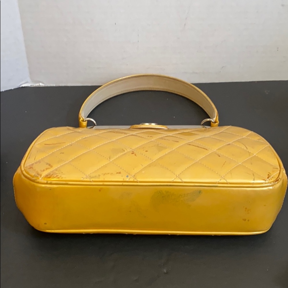 Chanel patent leather box satchel - Picture 8 of 8